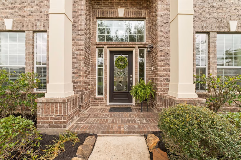 Photo 7 of 14422 Lakepointe Bend Lane, Cypress, TX