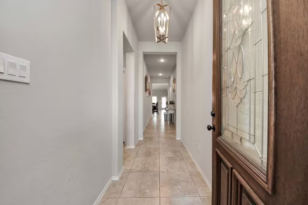 Photo 4 of 20206 Laila Manor Lane, Richmond, TX