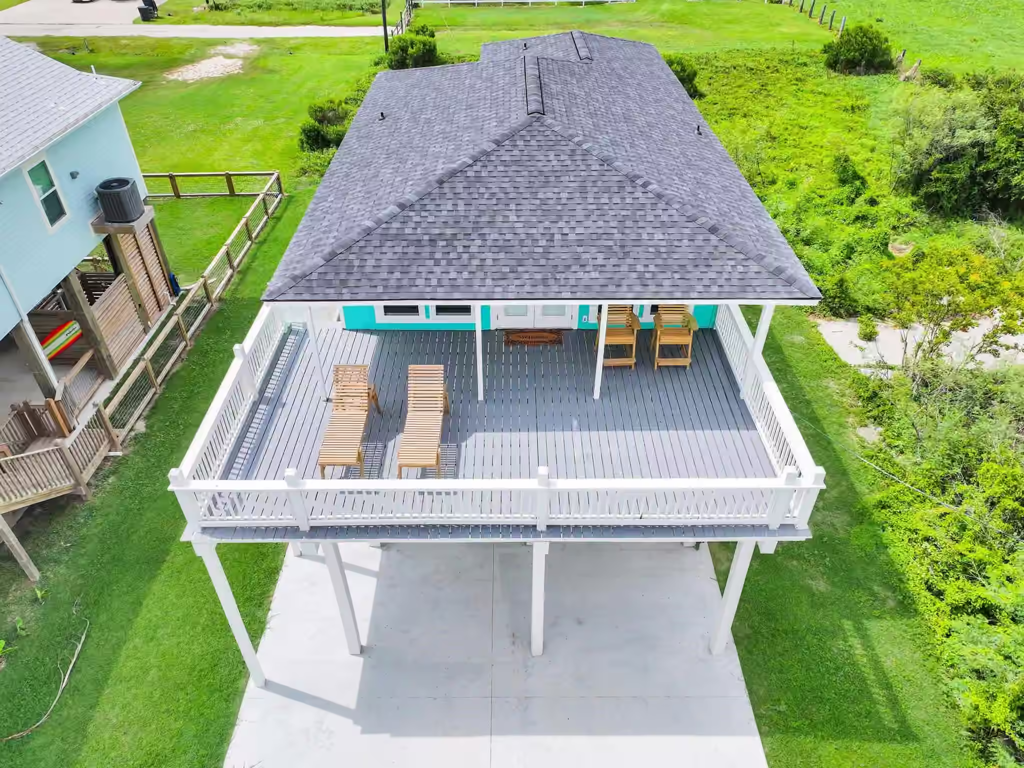 Photo of 159 Ocean View Drive, Crystal Beach, TX
