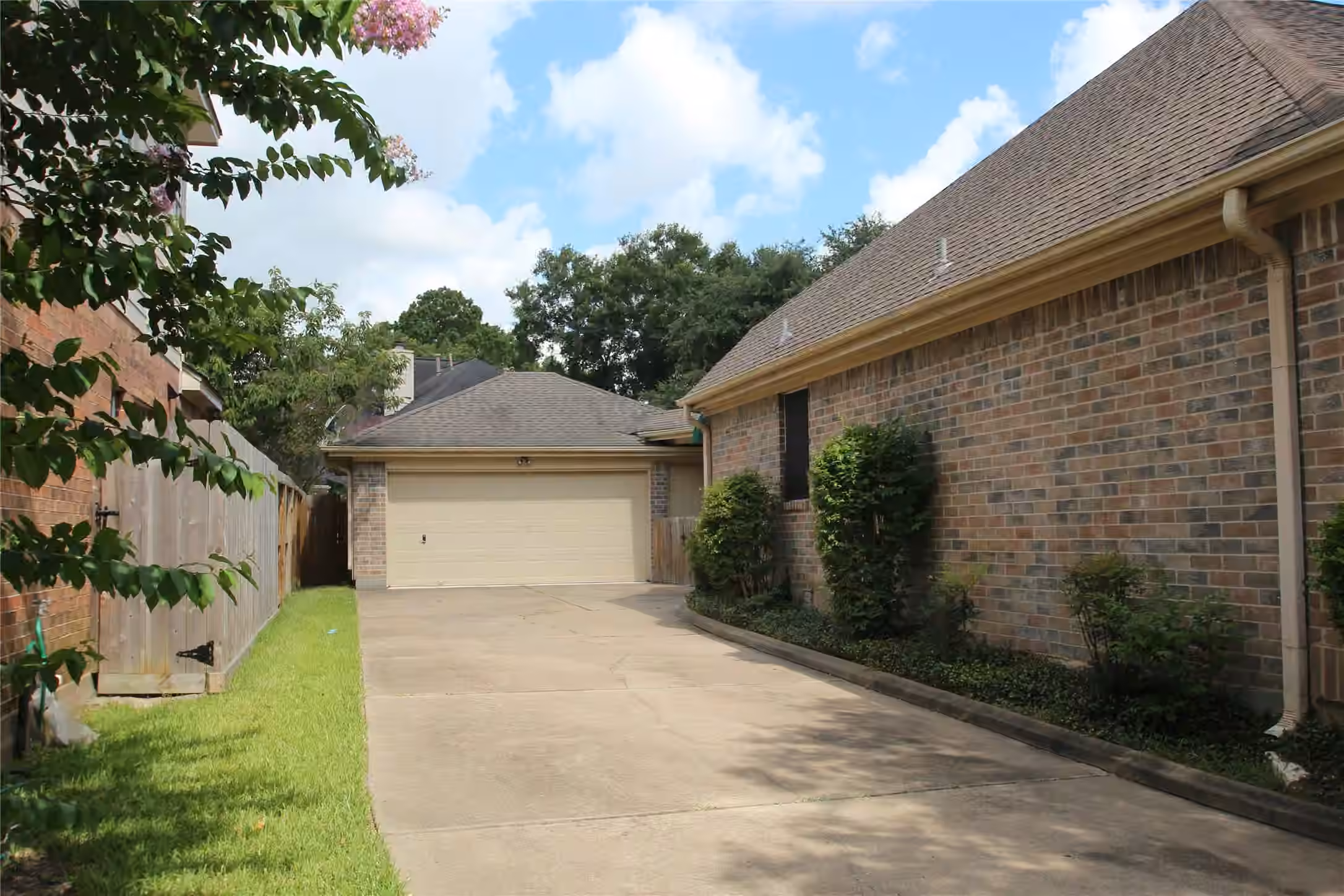 Photo 3 of 21806 Moortown Circle, Katy, TX