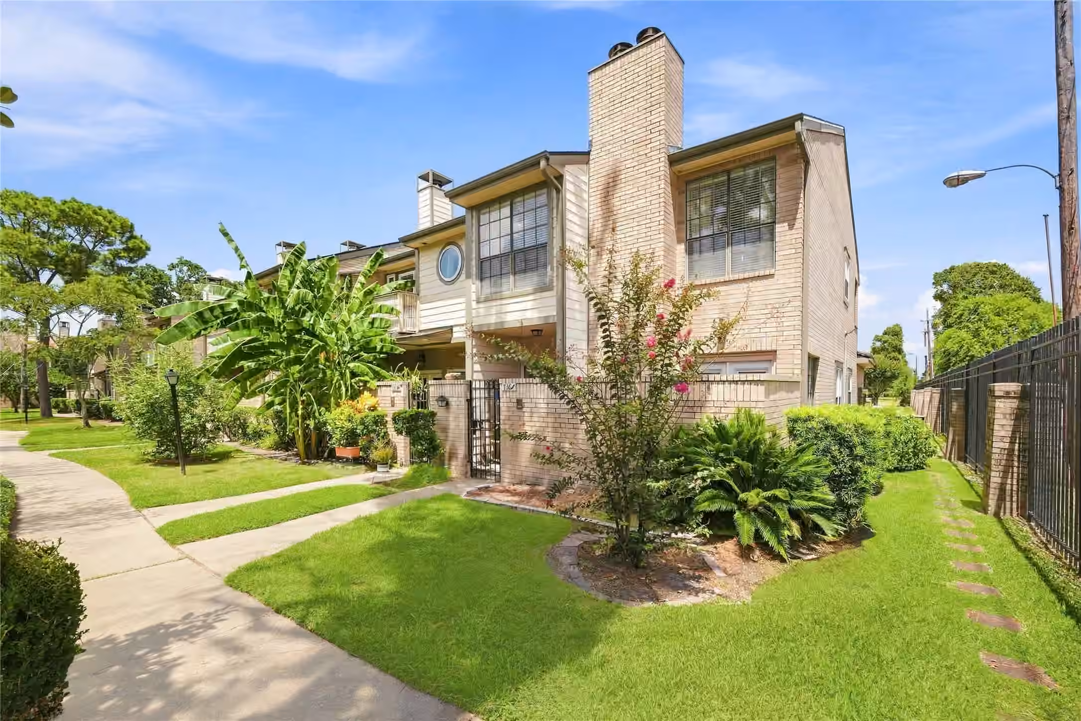 Photo of 736 Country Place Drive I, Houston, TX 77079