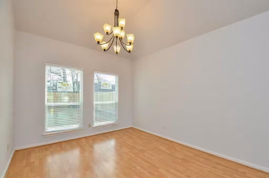 Photo 5 of 16839 Carbridge Drive, Houston, TX