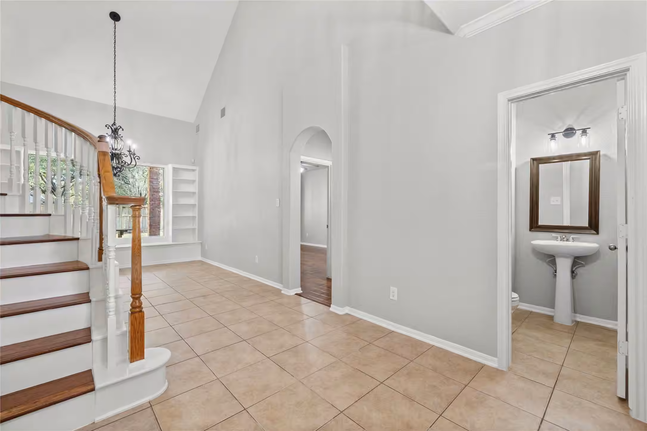 Photo 4 of 22111 Blossom Meadow Court, Katy, TX