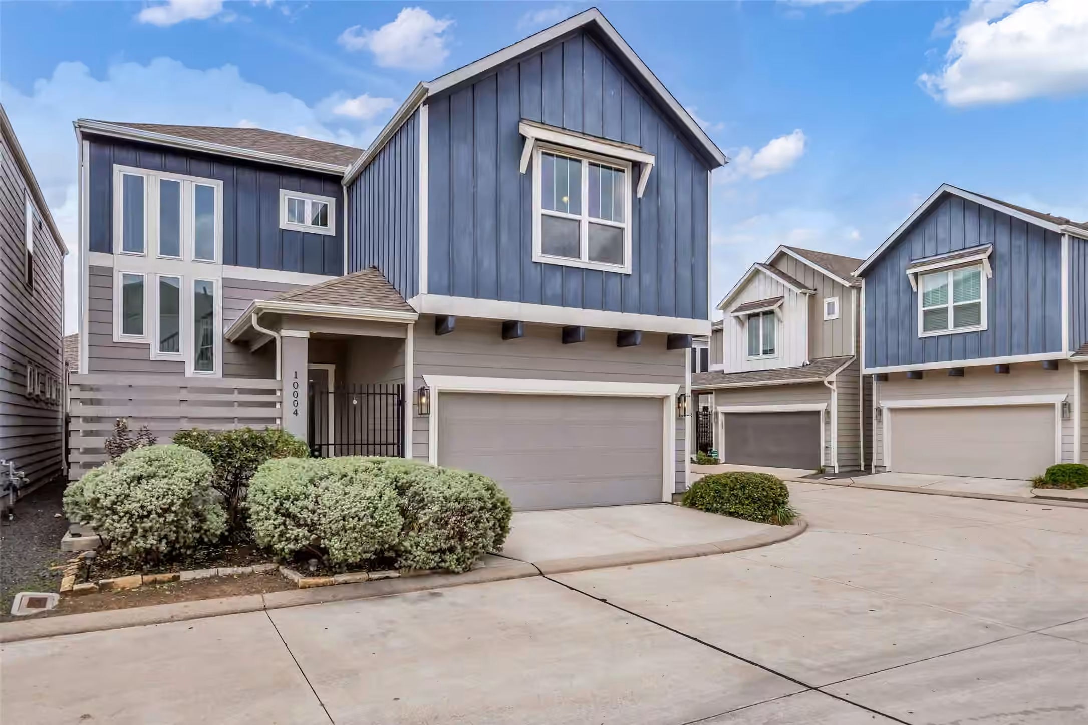 Photo of 10004 Steeple Farms Drive, Houston, TX 77080