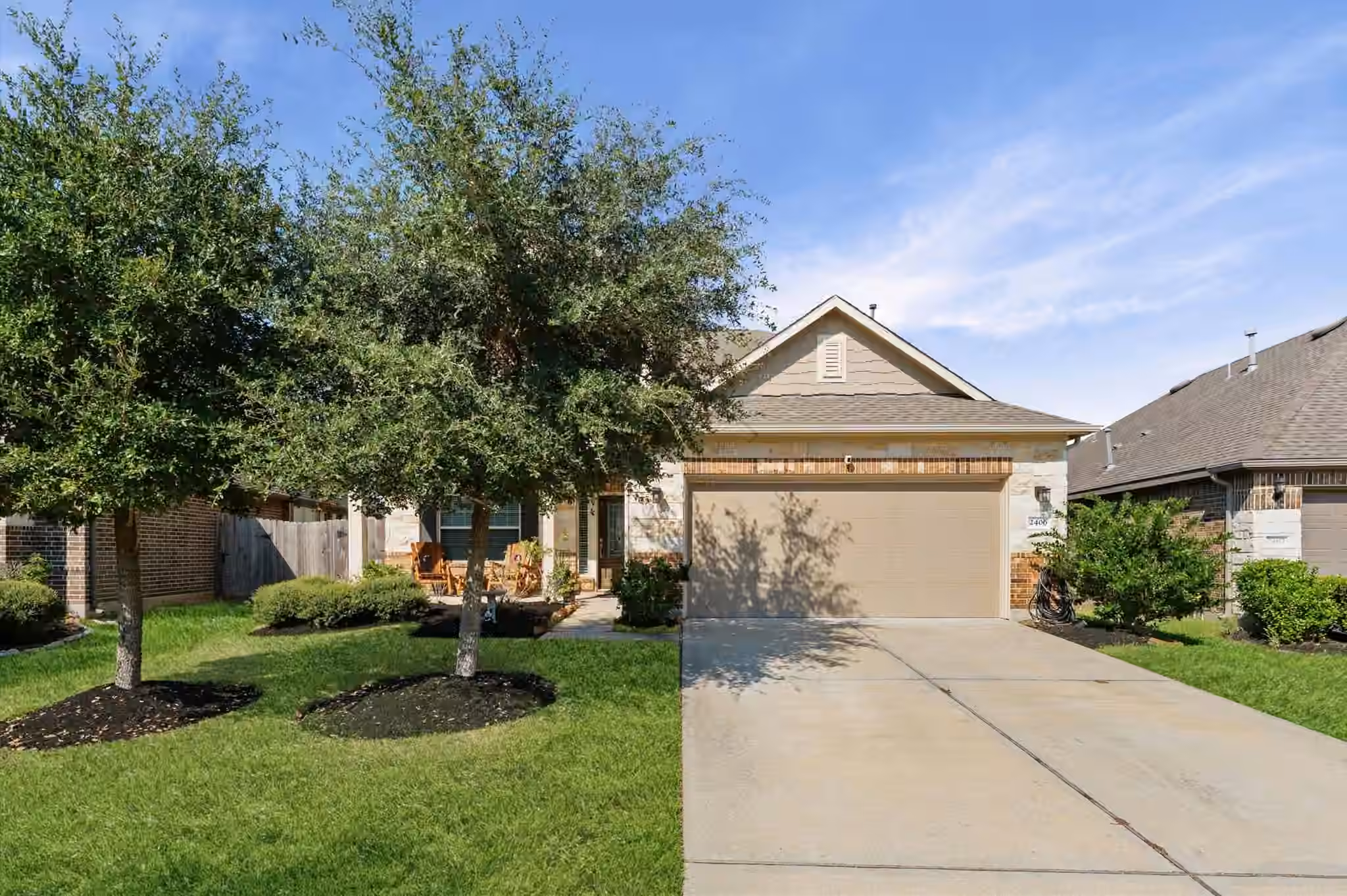 Photo 3 of 2406 Shoal Valley Lane, Richmond, TX