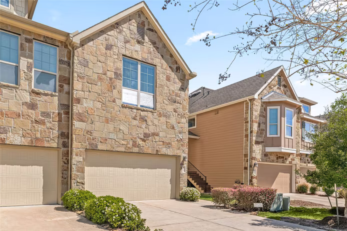 Photo 2 of 12150 La Strada Street, Richmond, TX