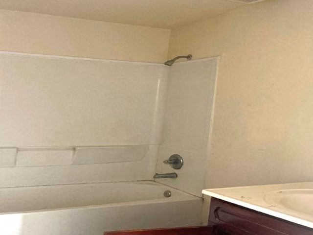 Photo 7 of 709 38th Street, Galveston, OS