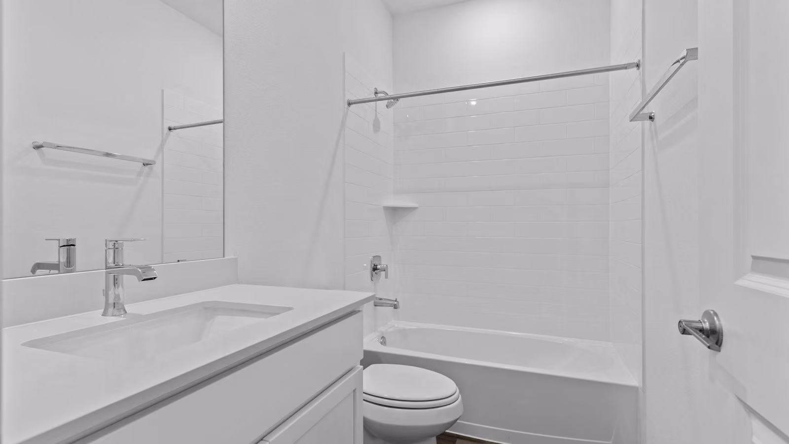 Photo 5 of 31306 Hastings Park Drive, Fulshear, TX