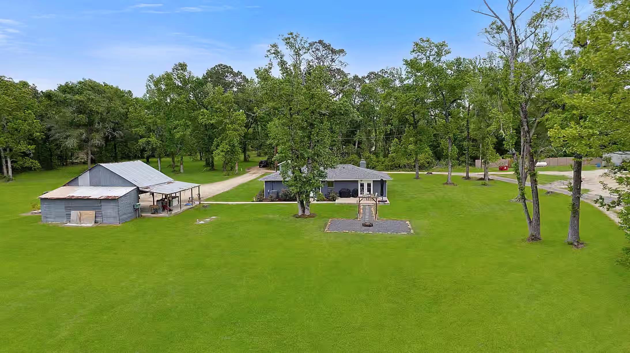 Photo 3 of 10792 Stidham Road, Conroe, TX
