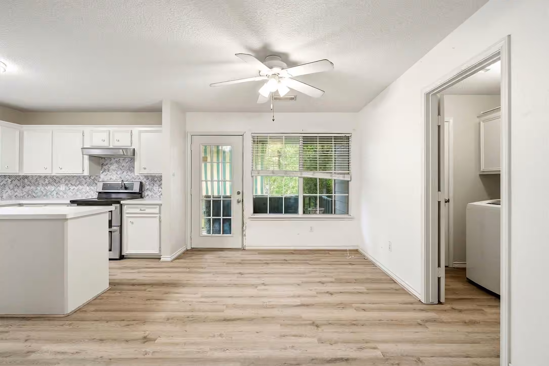 Photo 3 of 38 Woodbranch Drive, New Caney, TX