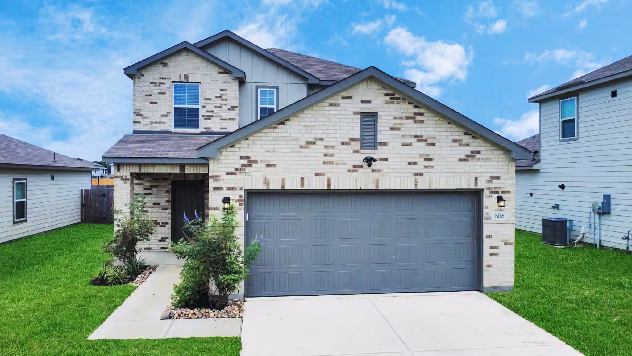 Photo 4 of 806 Brookside Drive, Dayton, TX