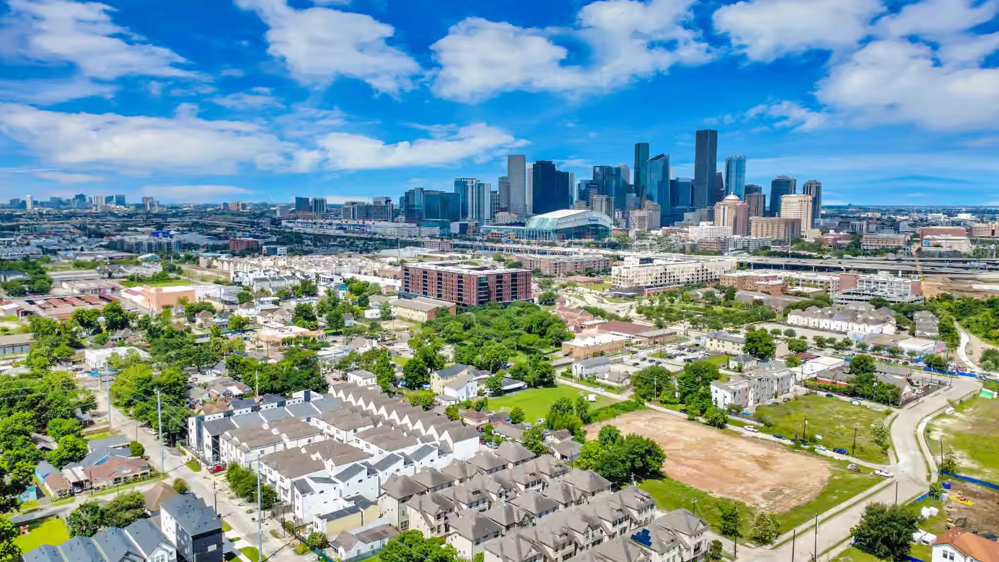 Photo 7 of 442 N Live Oak Street, Houston, TX