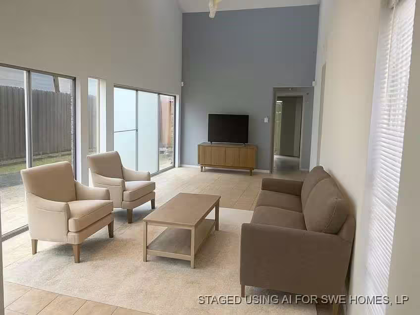 Photo 5 of 11539 Bellerive Drive, Houston, TX