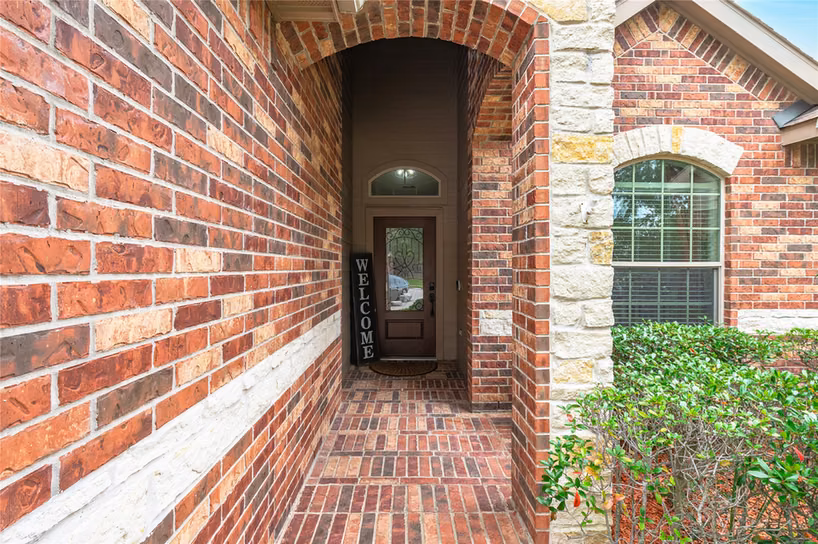 Photo 6 of 17107 Bedford Peak Court, Humble, TX
