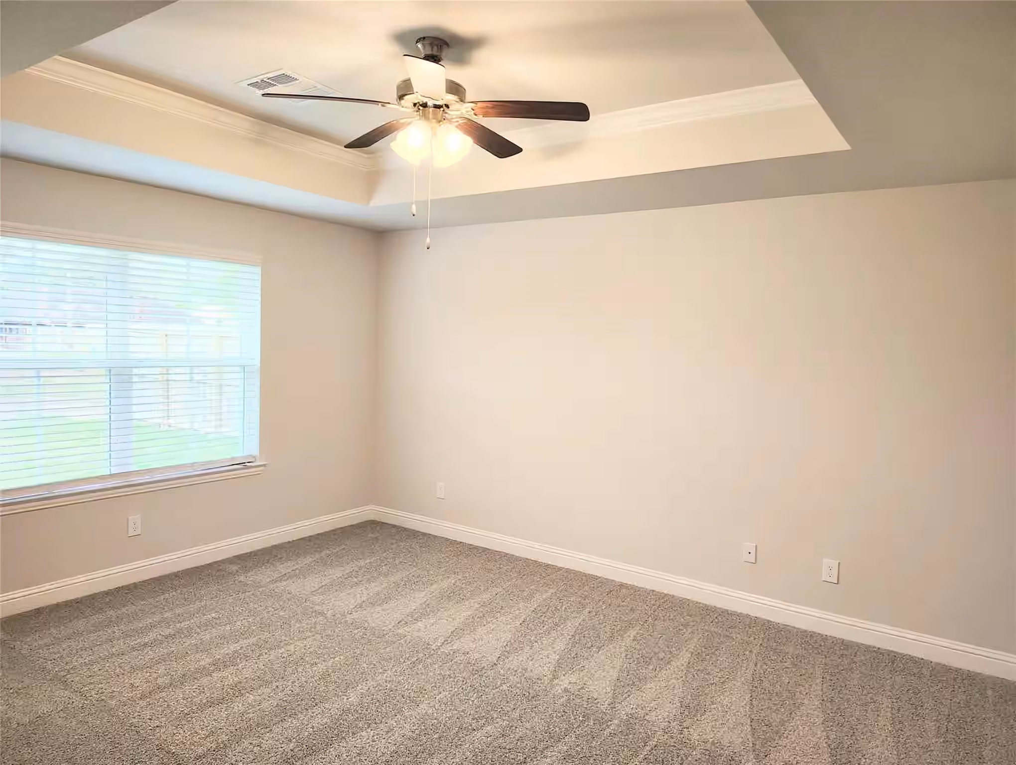 Photo 5 of 4310 Karam Landing, Dickinson, TX