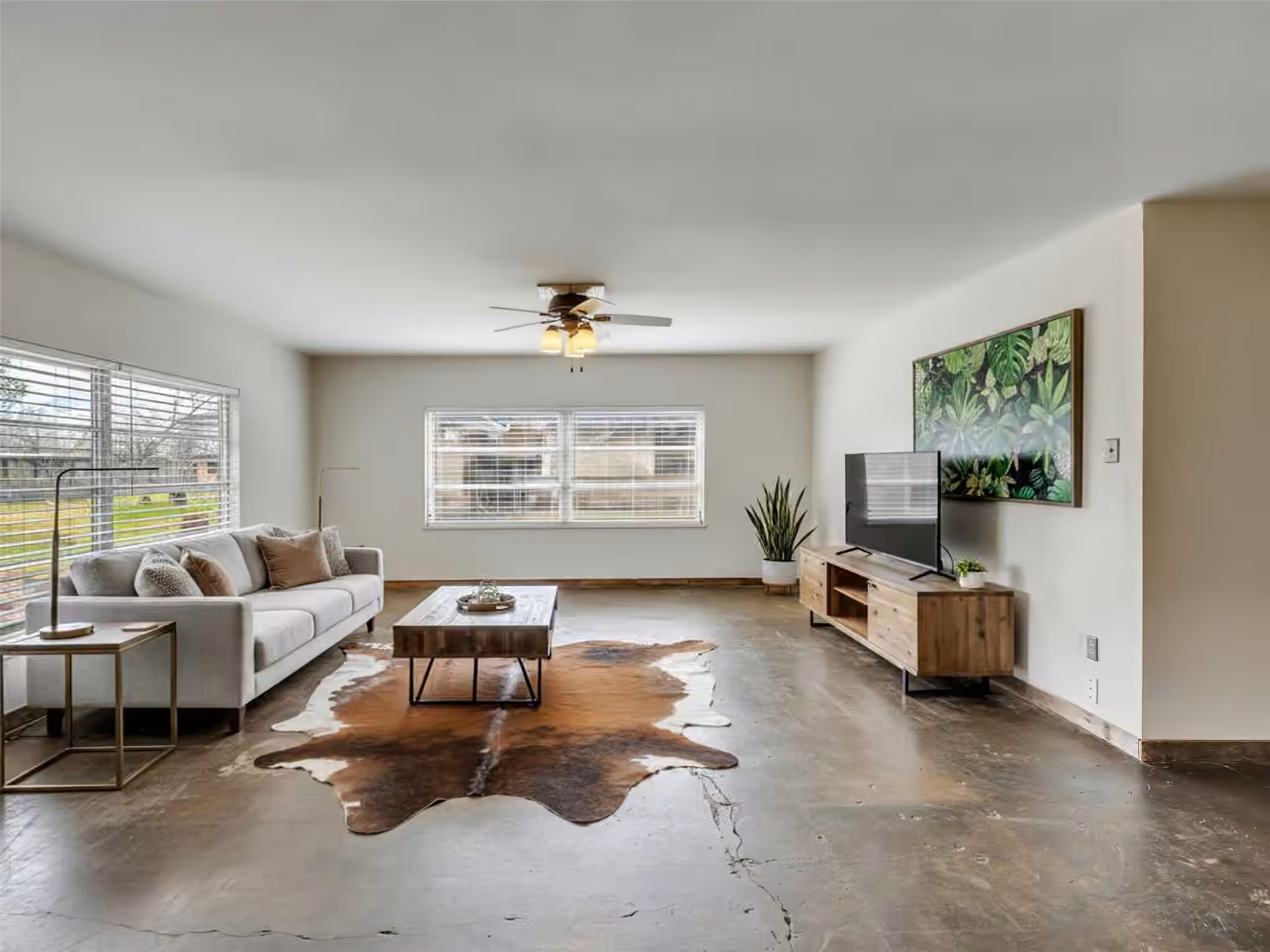 Photo 3 of 3315 Saint Anne Street, Liverpool, TX