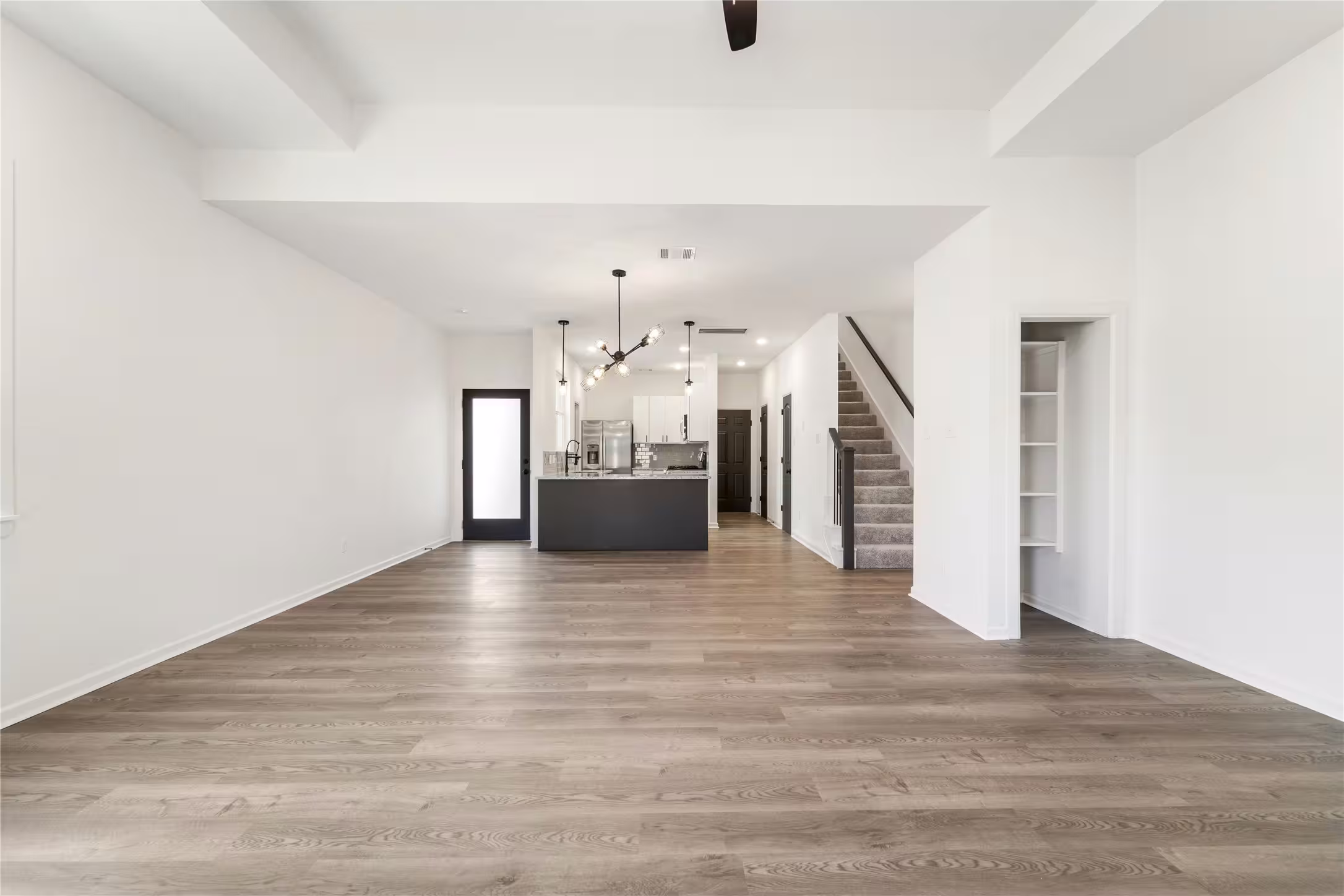 Photo 4 of 4307 Larkspur Street, Houston, TX
