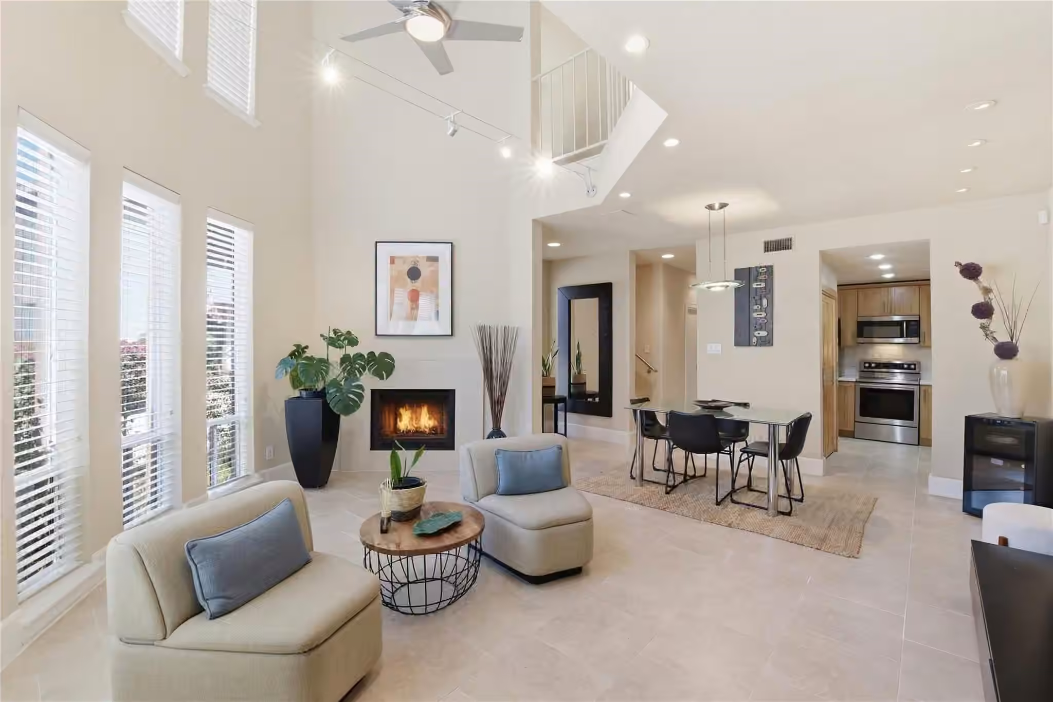 Photo of 2409 Bering Drive 21, Houston, TX 77057