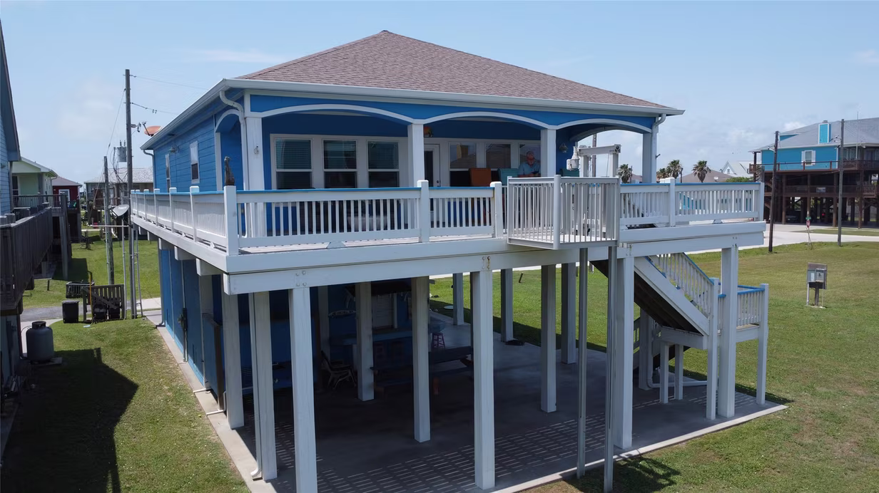 Photo 7 of 2108 Mills, Crystal Beach, TX