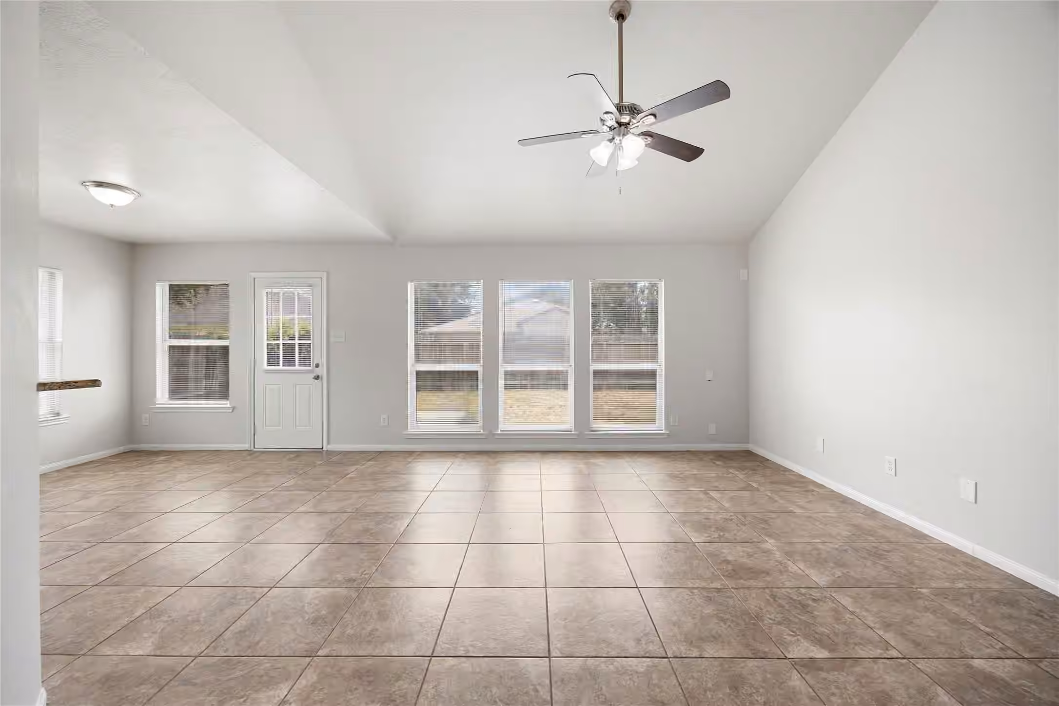 Photo 5 of 20511 Cedar Rain Drive, Katy, TX