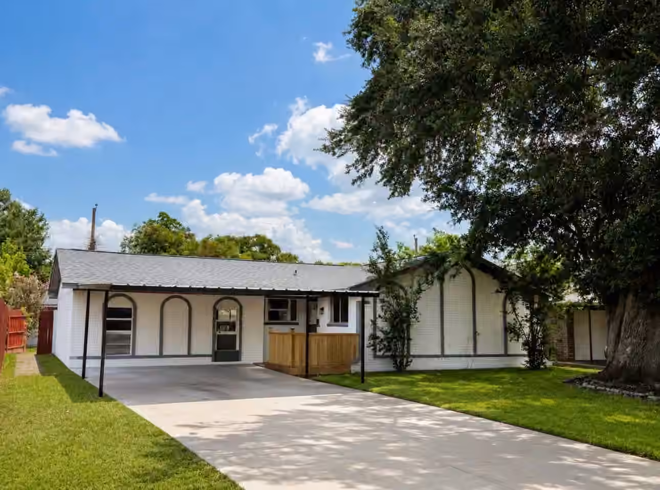 Photo of 526 Hidden Valley Drive, Houston, TX 77037