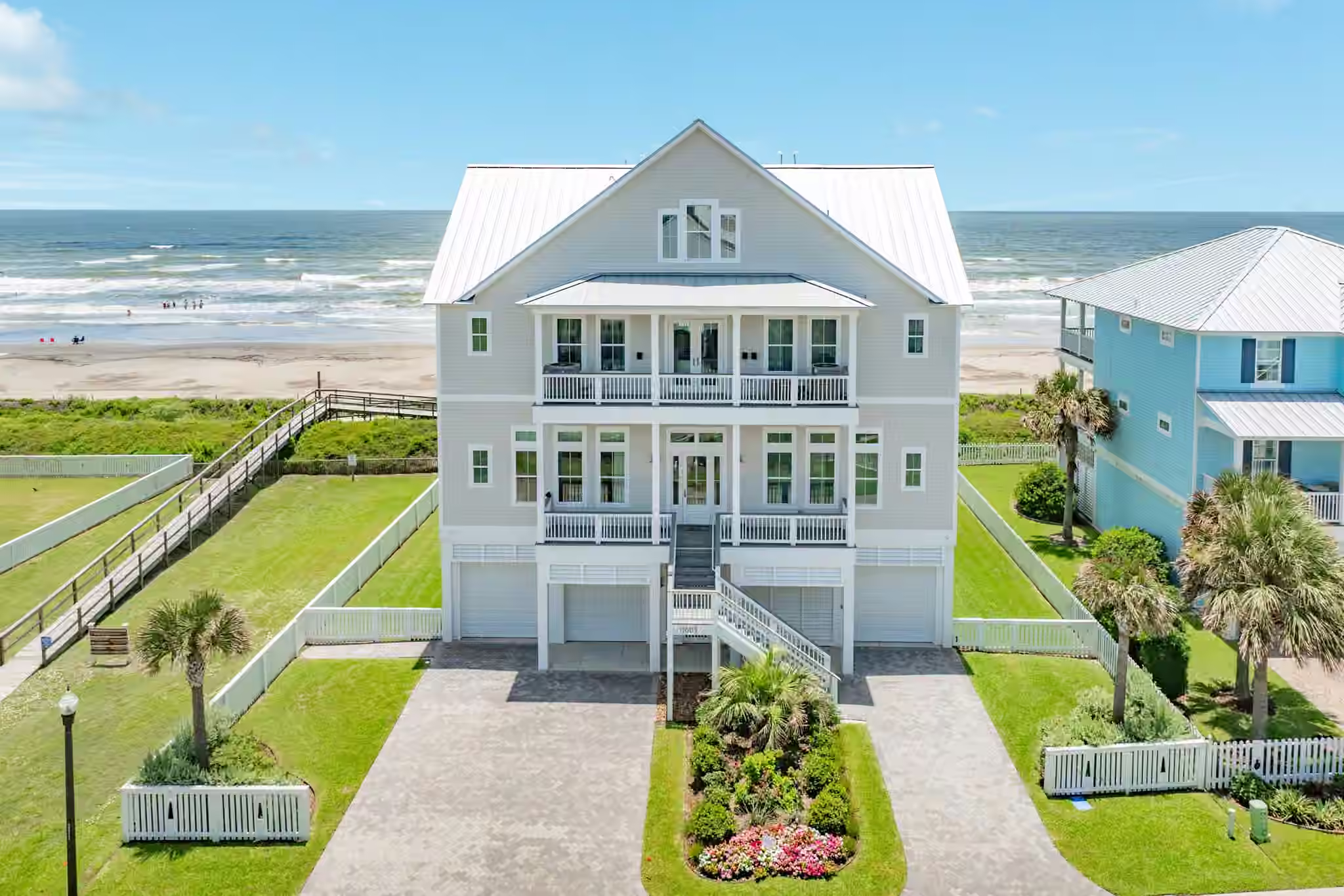 Photo 4 of 11603 Beachside, Galveston, TX