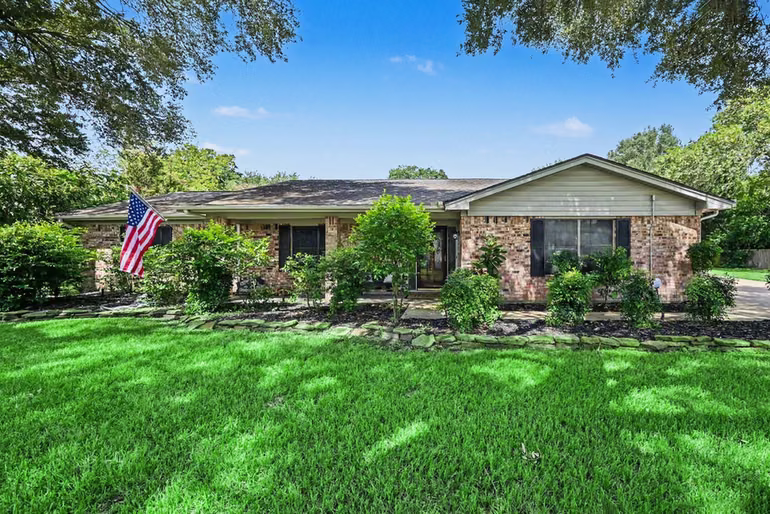 Photo 2 of 3203 Eula Morgan Road, Katy, TX
