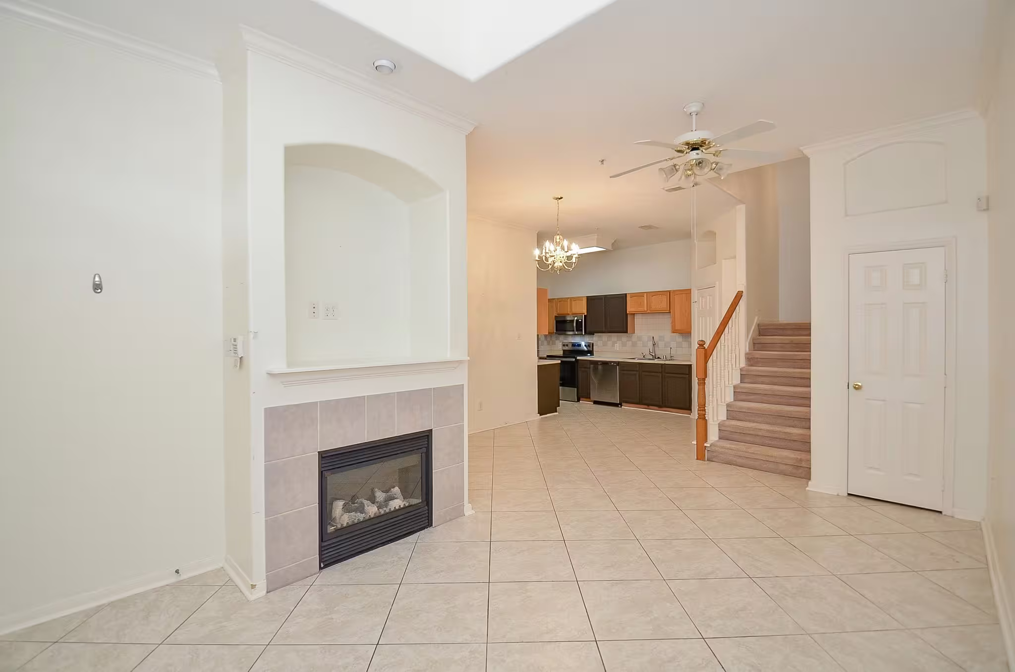 Photo 7 of 2710 Grants Lake Boulevard I-4, Sugar Land, TX