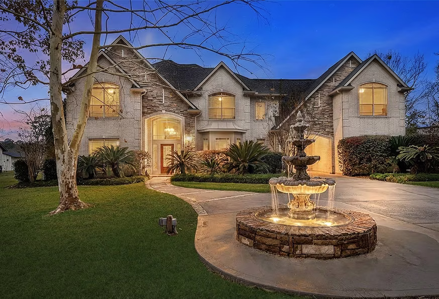 Photo of 11827 Water Oak Drive, Magnolia, TX 77354