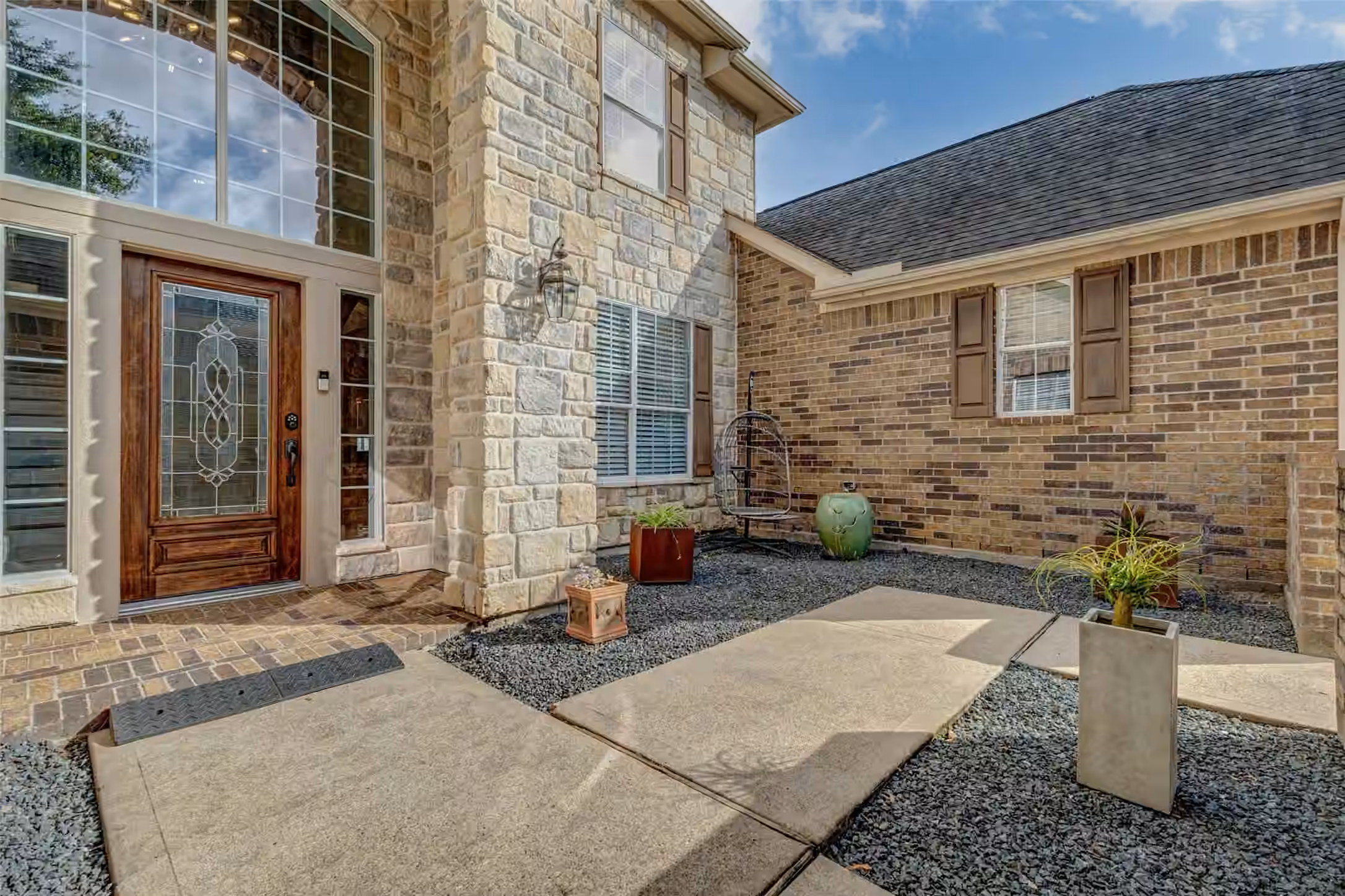 Photo 6 of 11115 Menaggio Court, Richmond, TX