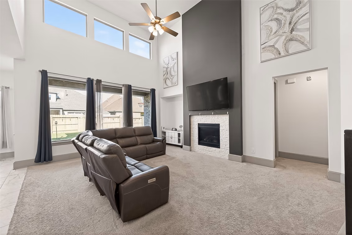 Photo 6 of 15814 Dutton Pines Drive, Humble, TX