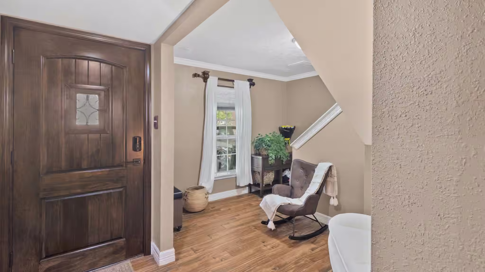 Photo 5 of 10158 Scotsbrook Drive, Houston, TX