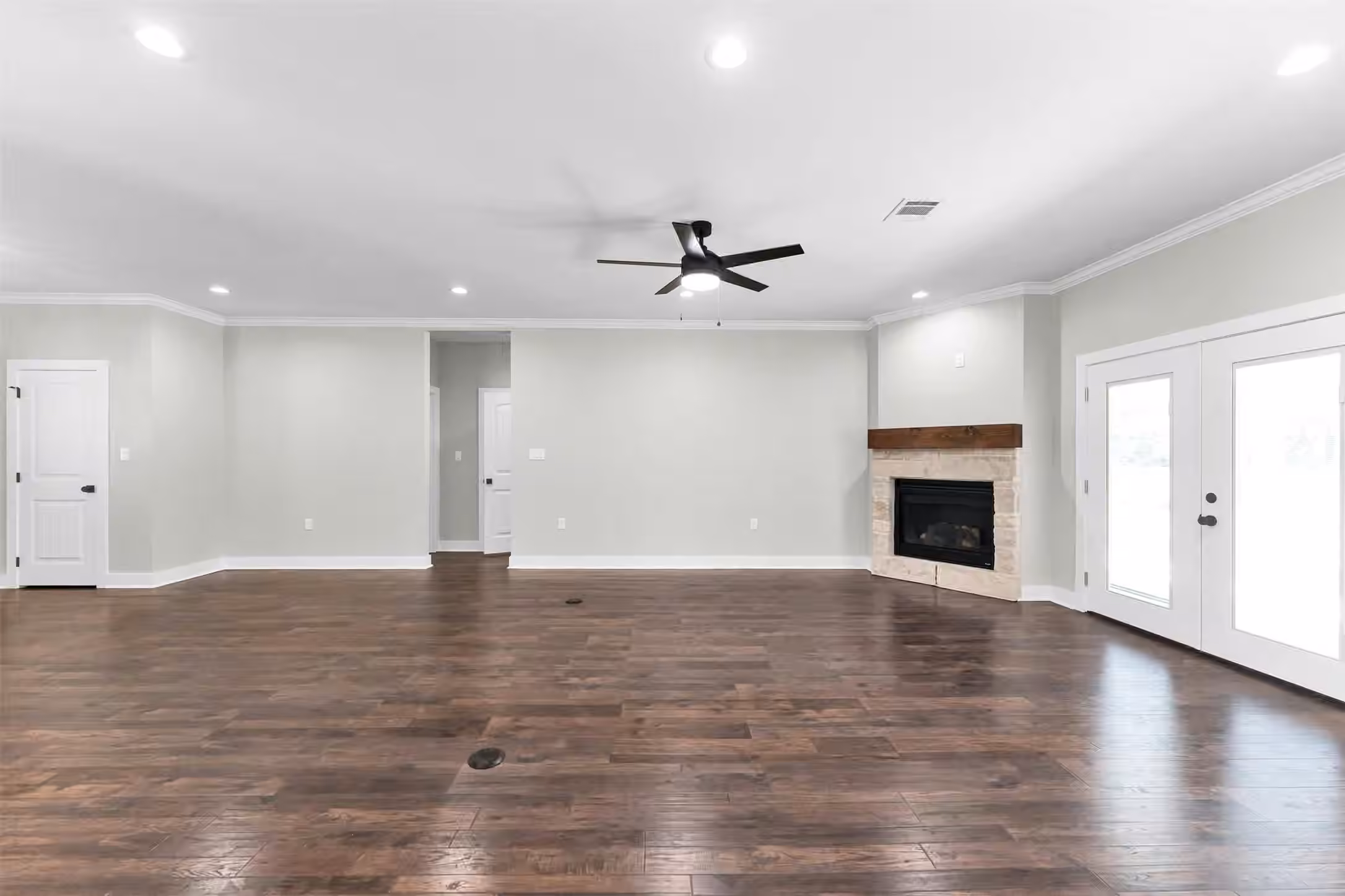 Photo 7 of 1087 Jones Road, New Waverly, TX