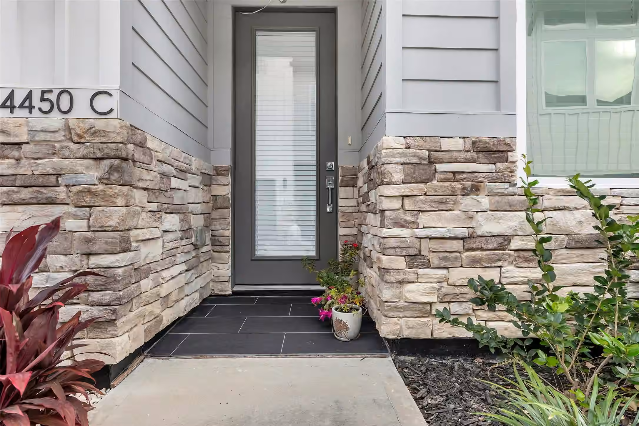 Photo 3 of 4450 W Tidwell Road C, Houston, TX
