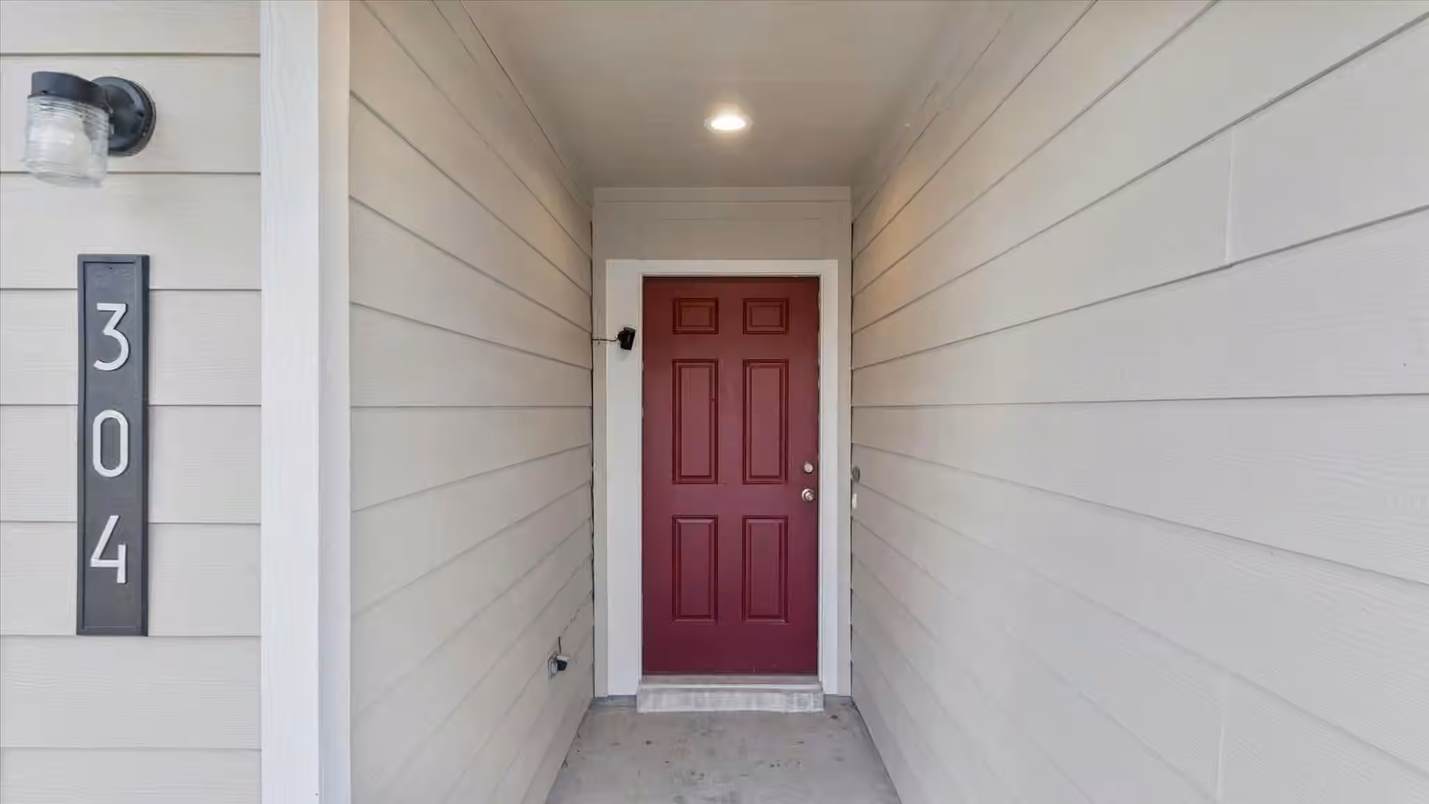 Photo 5 of 304 Del Monte Drive, Huntsville, TX