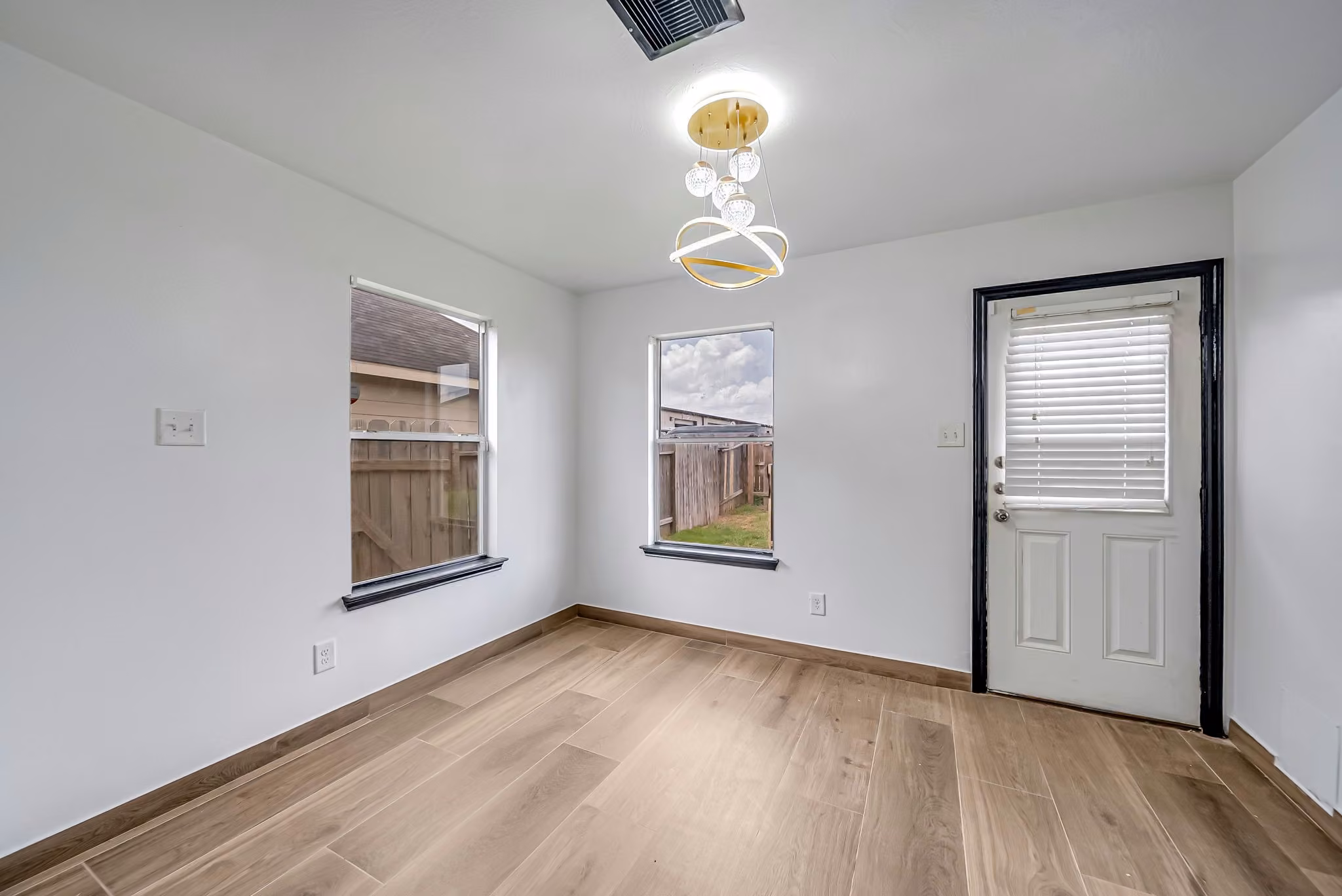 Photo 3 of 18726 Dennington Drive, Katy, TX