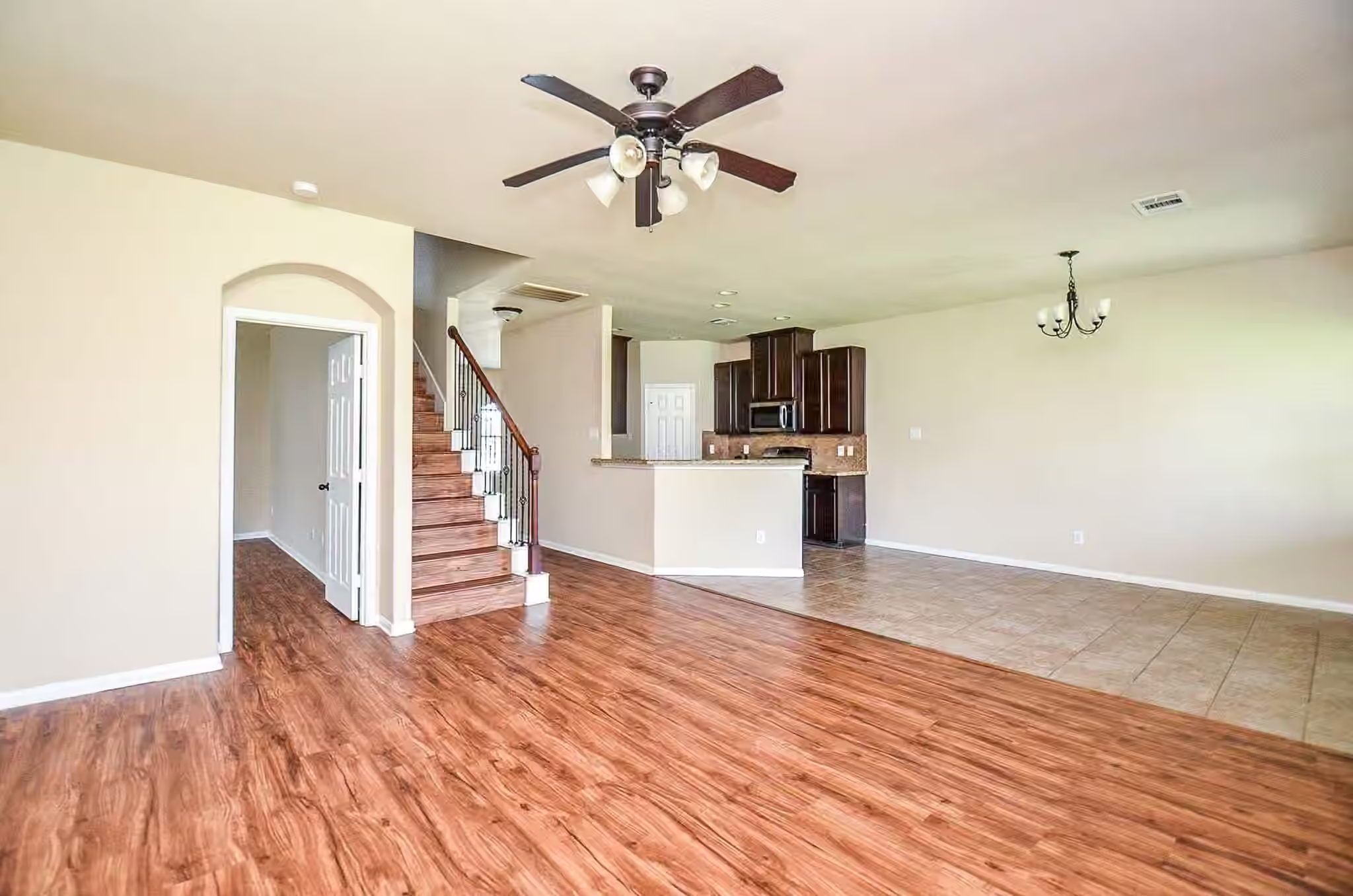 Photo 6 of 5703 Round Robin Drive, Katy, TX