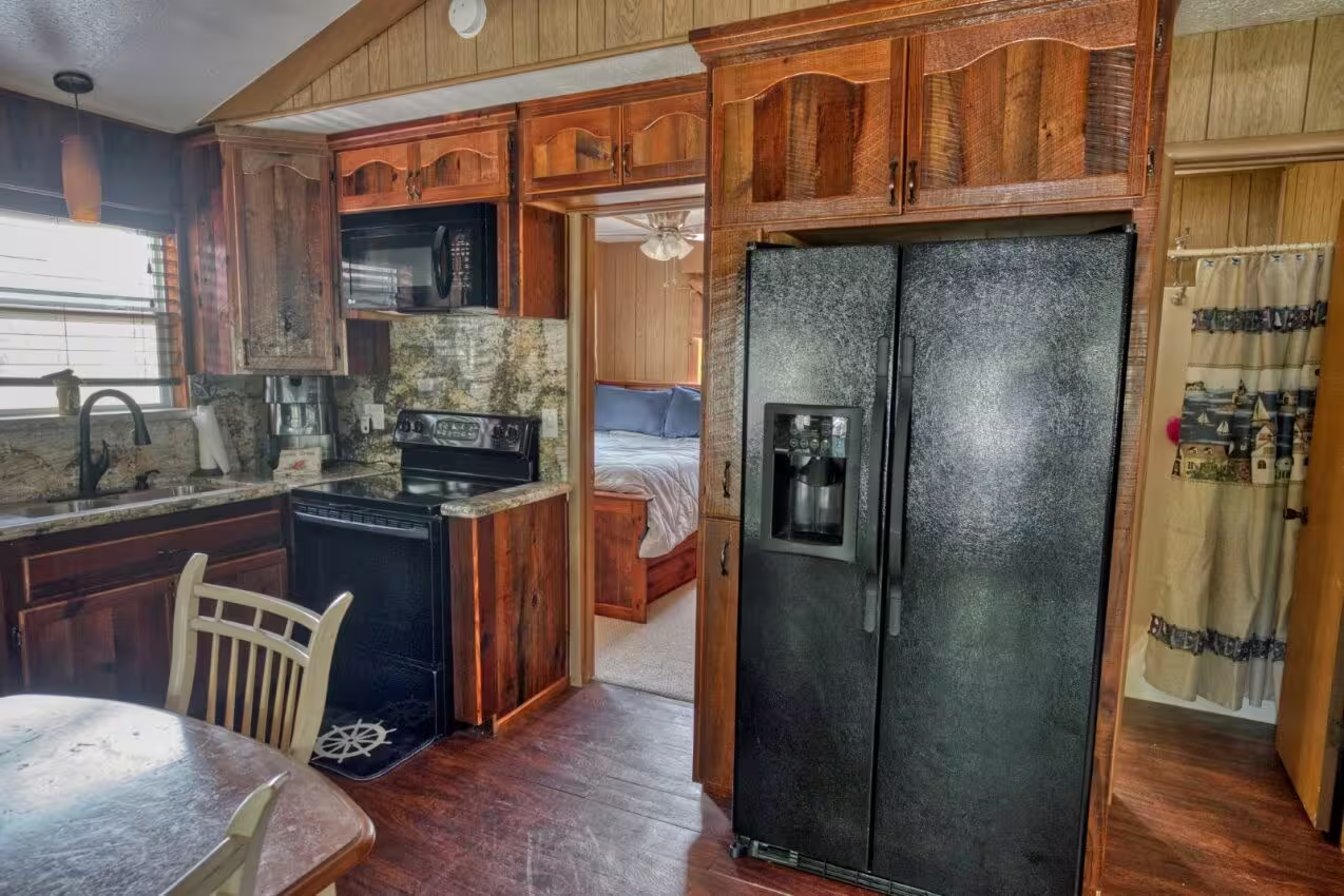 Photo 6 of 1491 Private Road 652, Sargent, TX