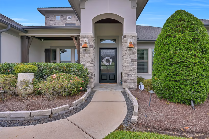 Photo 7 of 1821 Avery Lane, Friendswood, TX