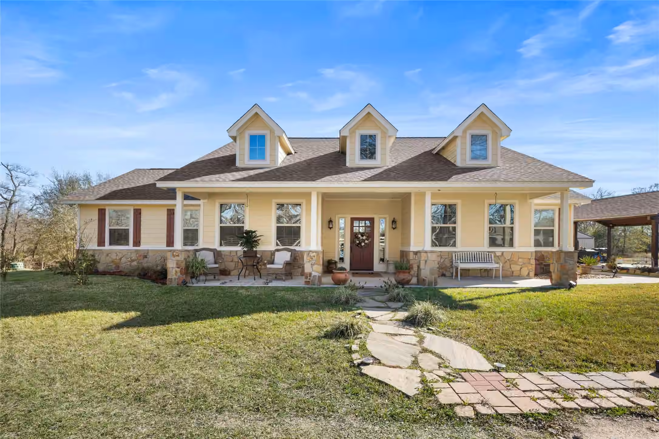 Photo of 9467 Loop Road, Bellville, TX 77418