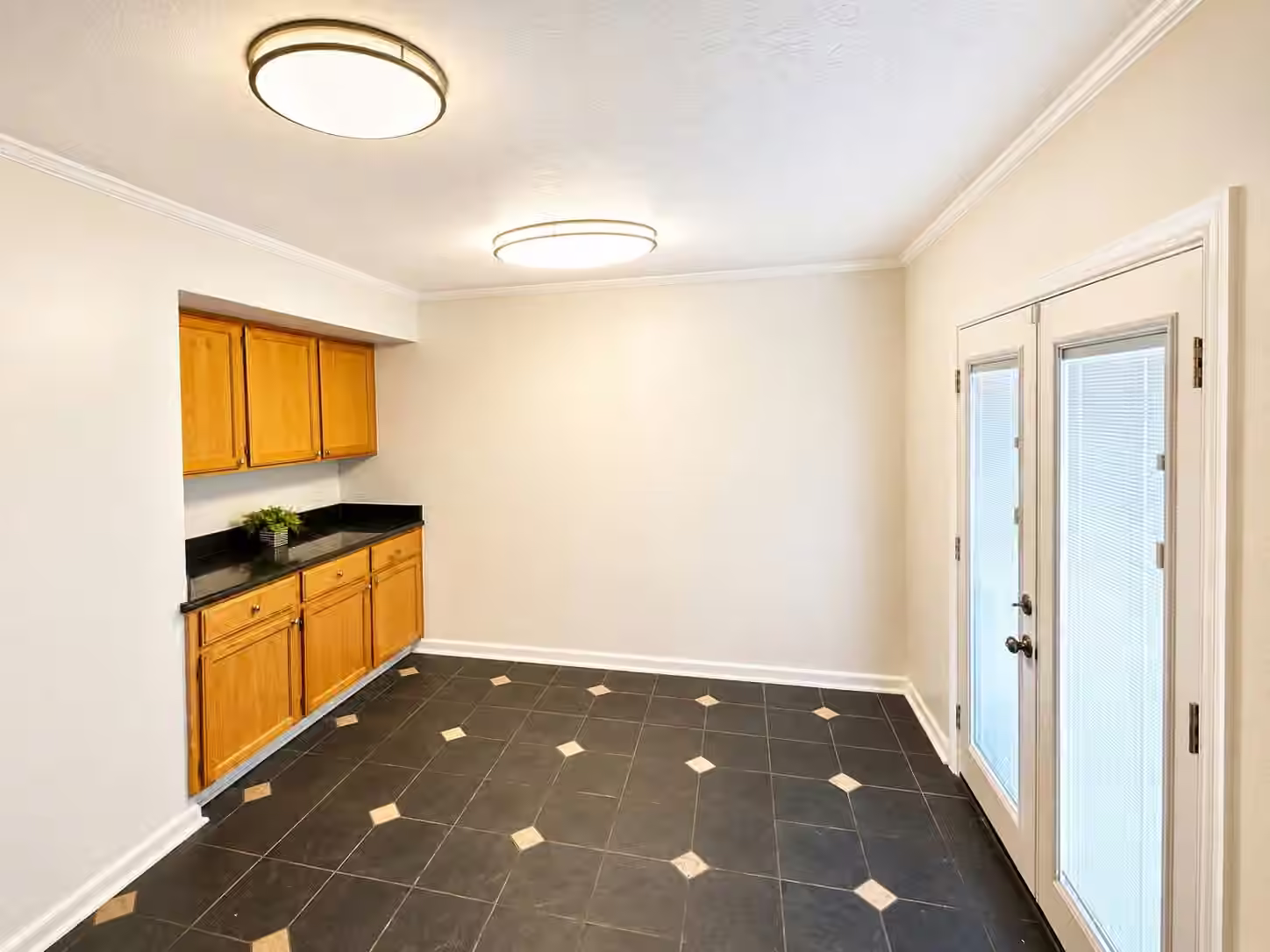 Photo 3 of 4953 Lamonte Lane, Houston, TX