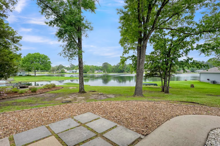 Photo 5 of 117 Brookside Drive, Trinity, TX