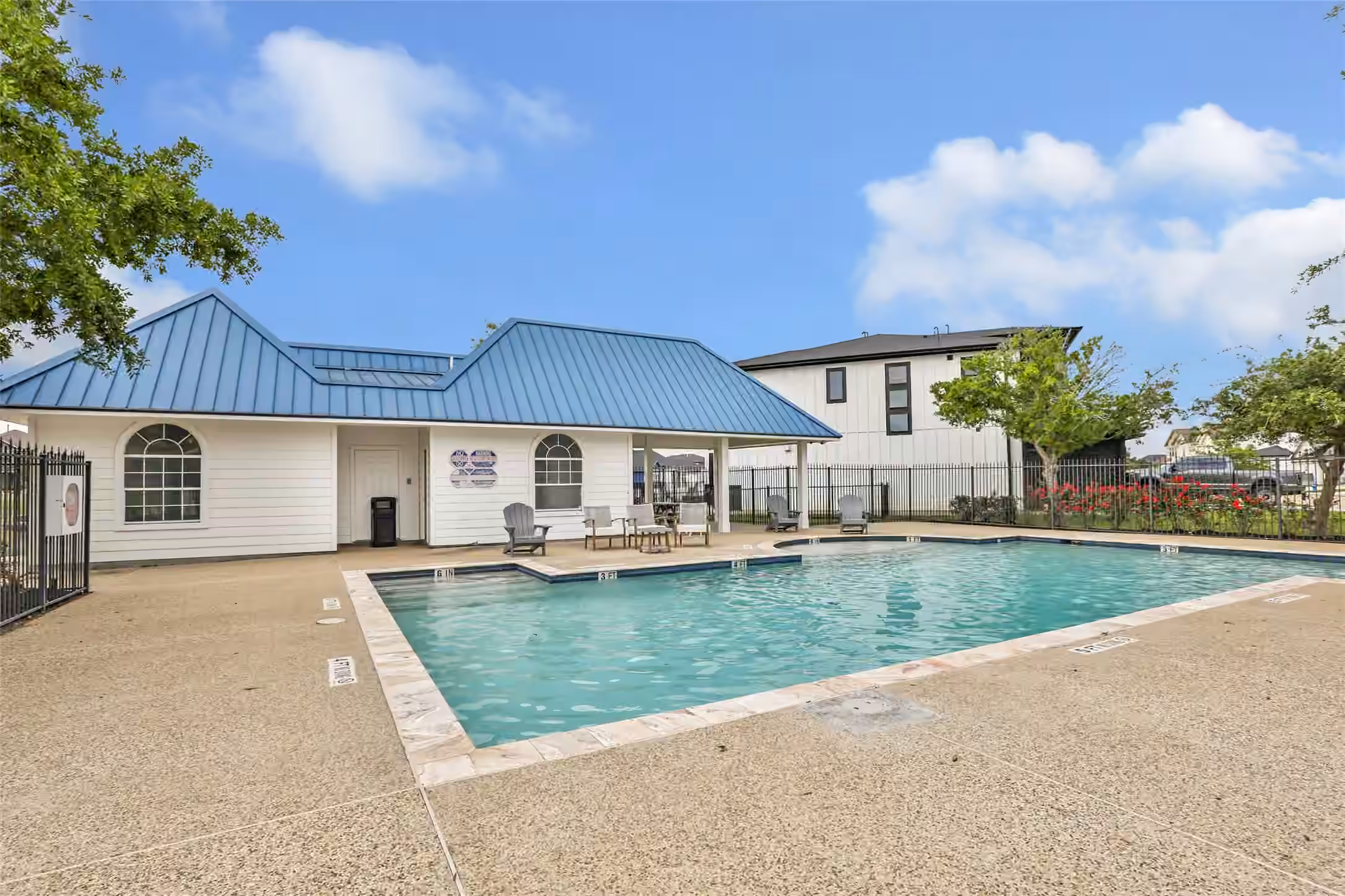 Photo 3 of 10776 S Lake Mist Lane, Willis, TX