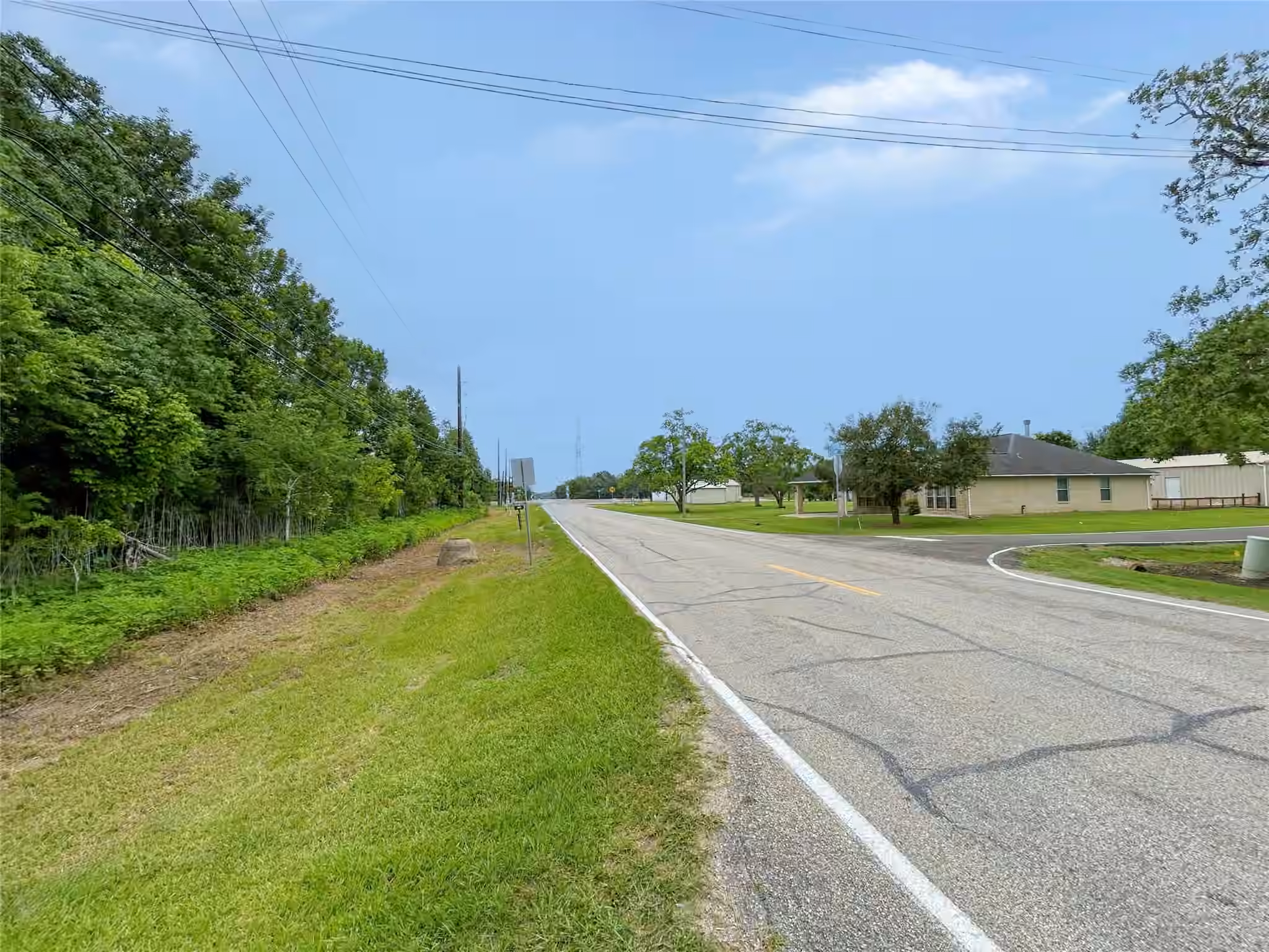 Photo 3 of 7902 Masters Road, Manvel, TX