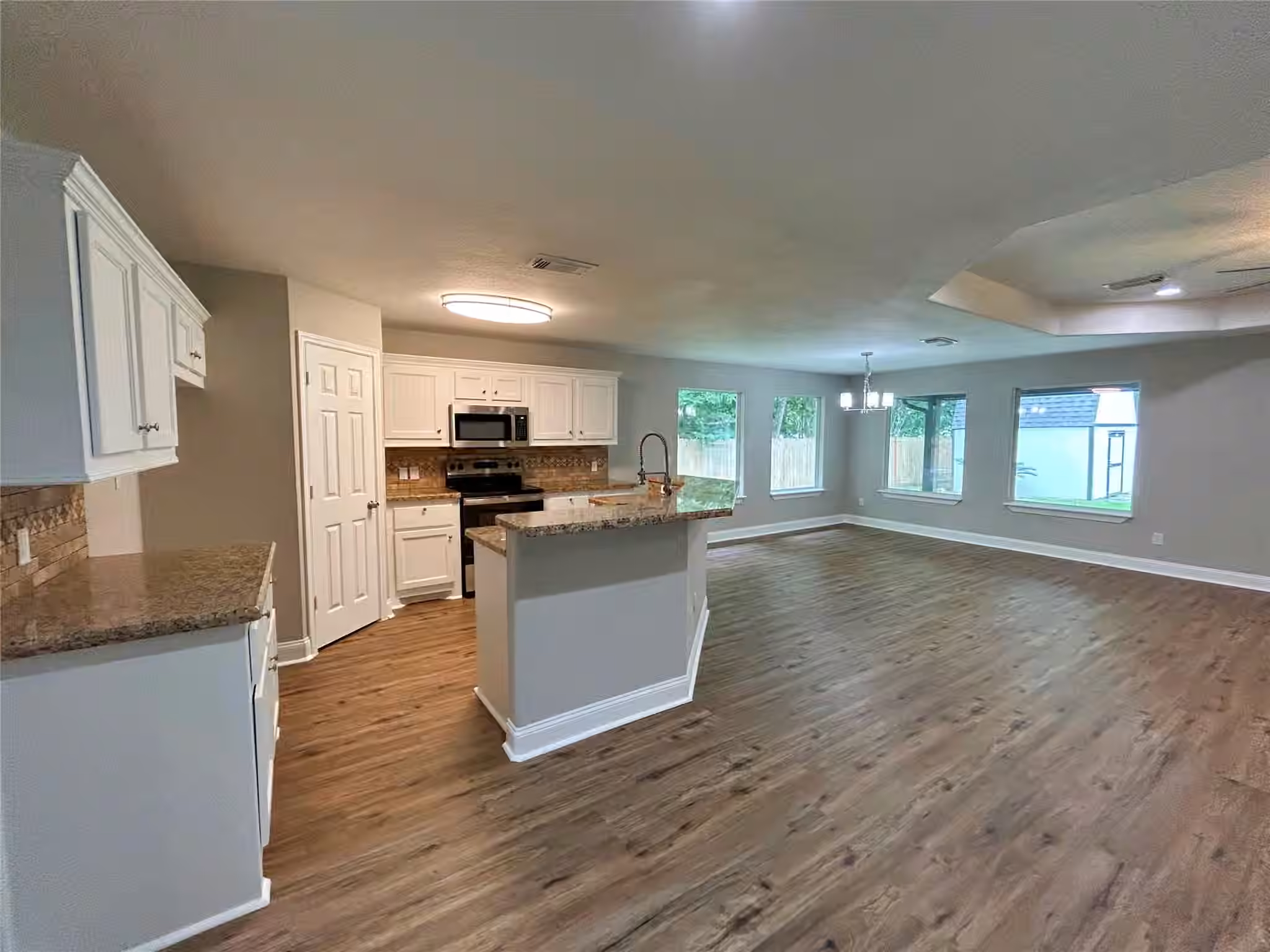 Photo 7 of 7902 Masters Road, Manvel, TX