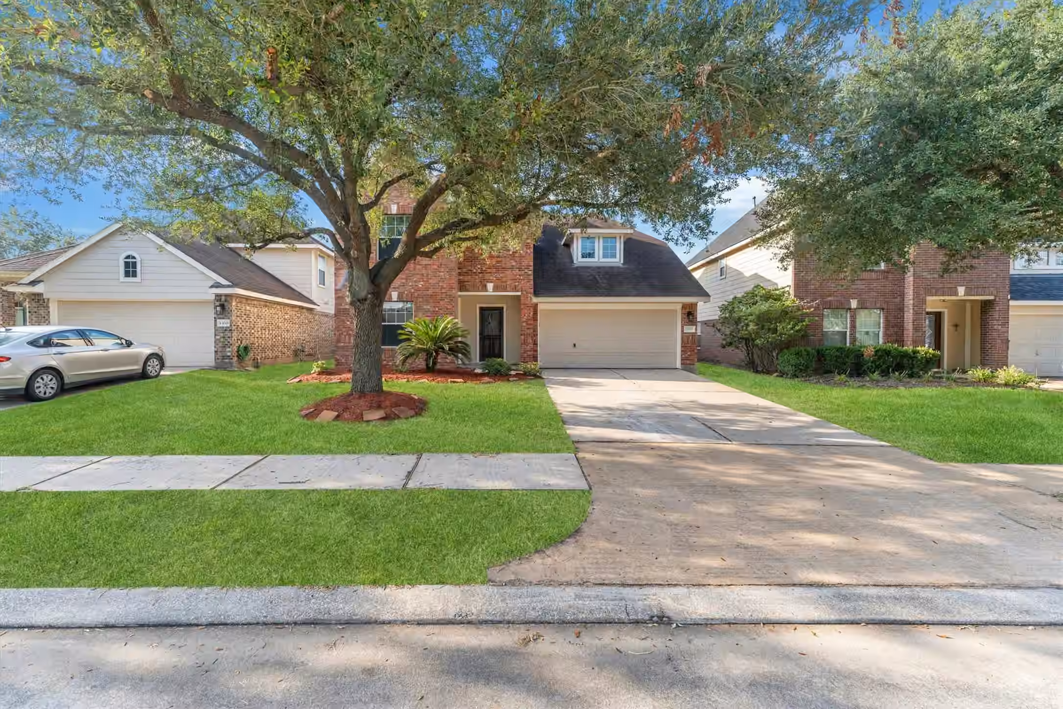 Photo 2 of 13619 Barons Lake Lane, Cypress, TX