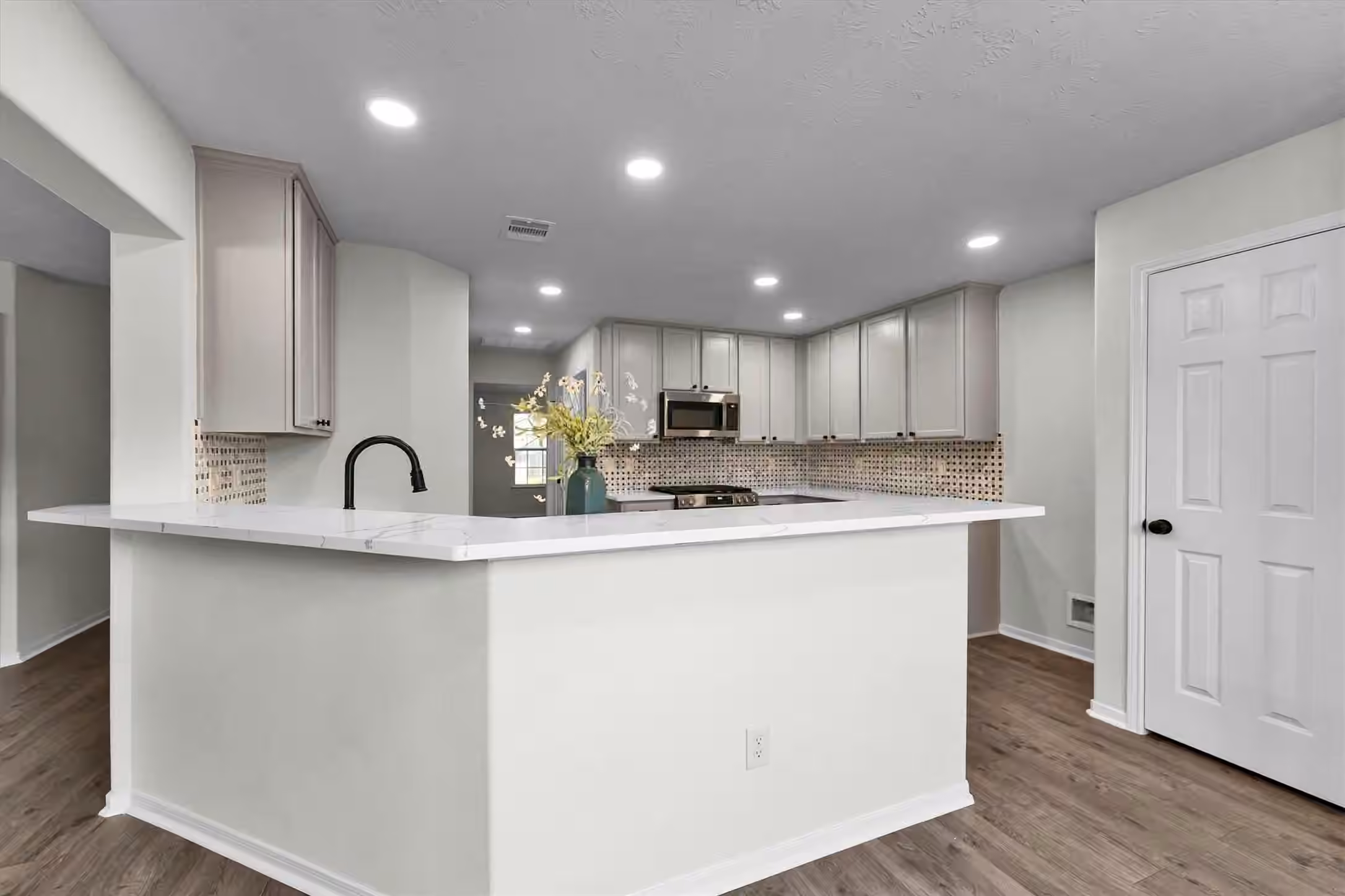 Photo 6 of 13619 Barons Lake Lane, Cypress, TX