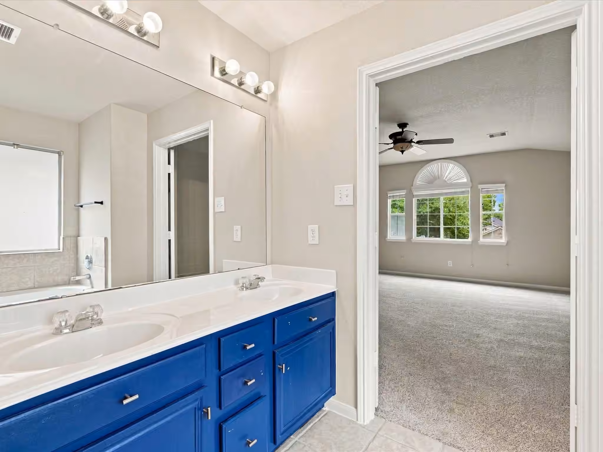 Photo 7 of 32302 Golden Oak Park Lane, Conroe, TX