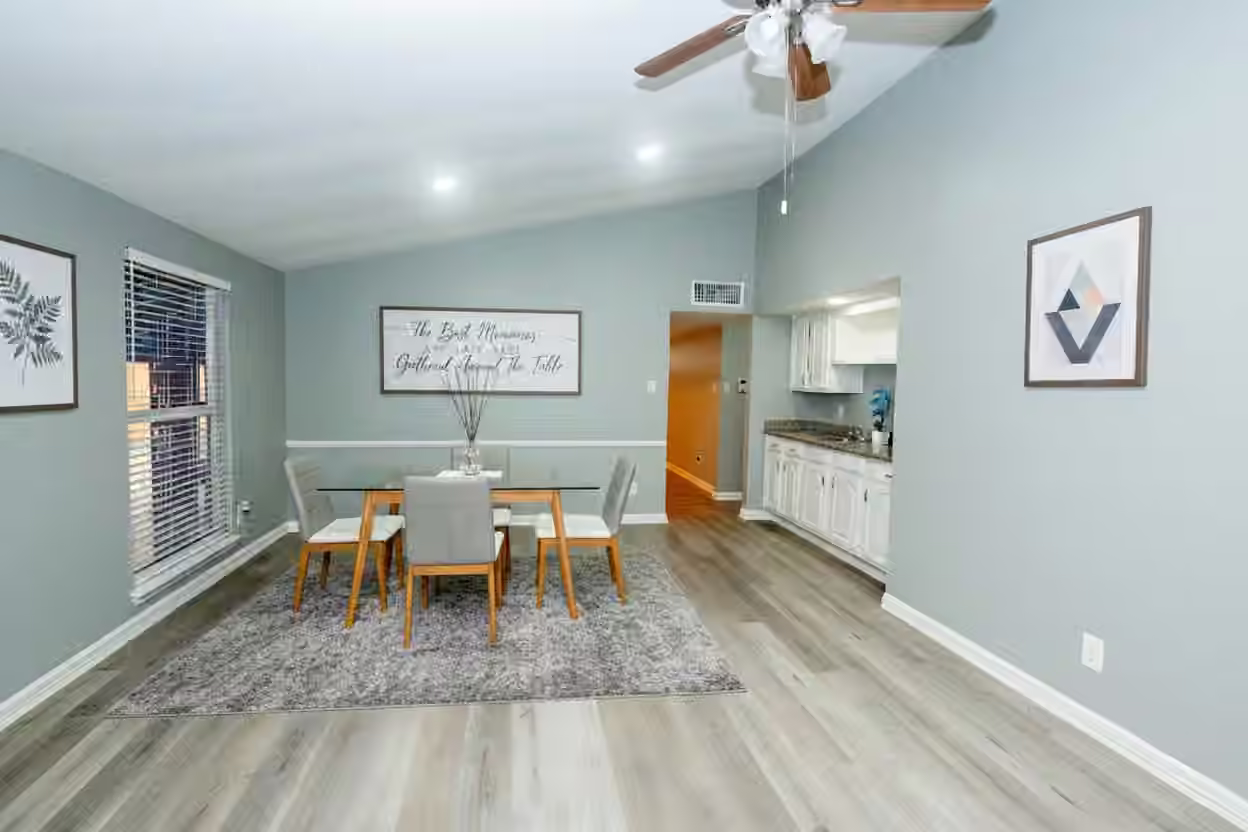 Photo 3 of 7206 La Granada Drive, Houston, TX