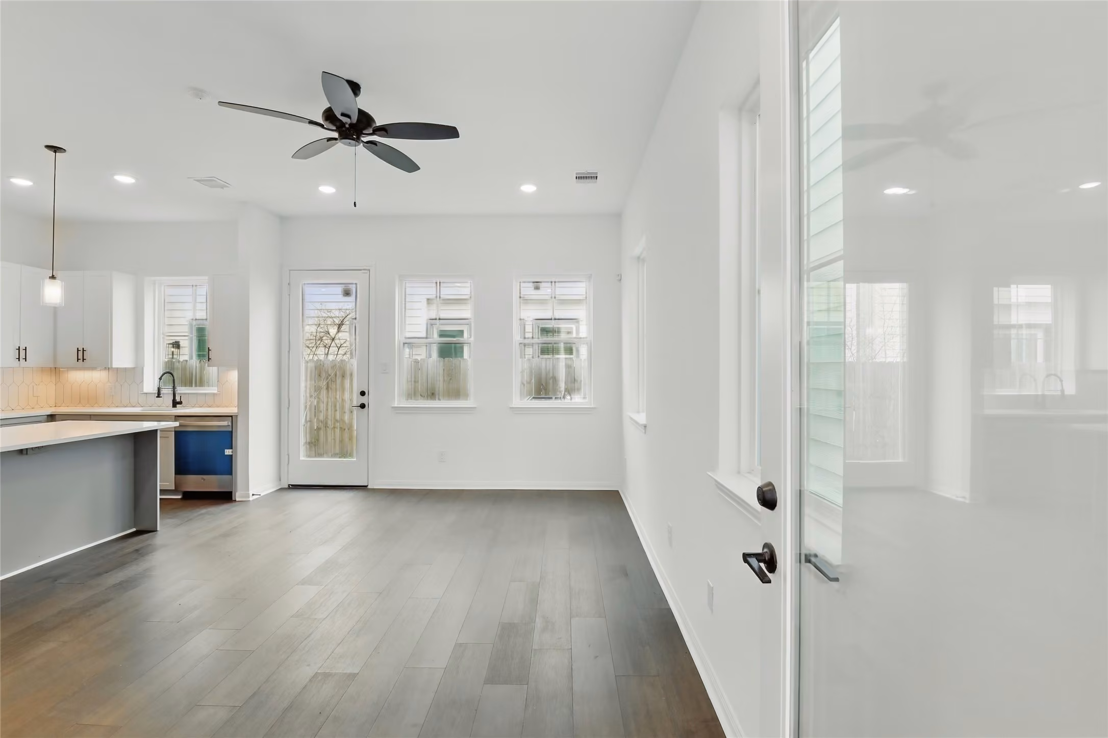 Photo 4 of 9902 Clark Road C, Houston, TX